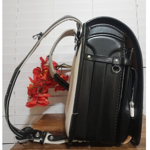 Miki House Japanese Backpack Faux Leather SOME WEAR VIEW PICTURES - Picture 2 of 8